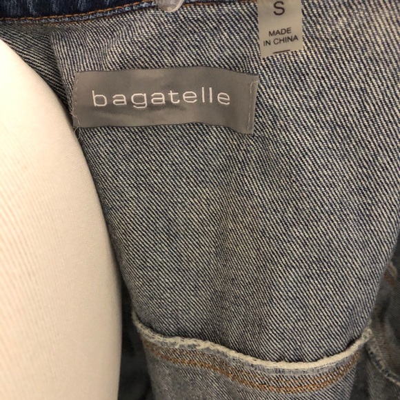 NWT Denim Jacket with Removable Fur Collar - Picture 6 of 7